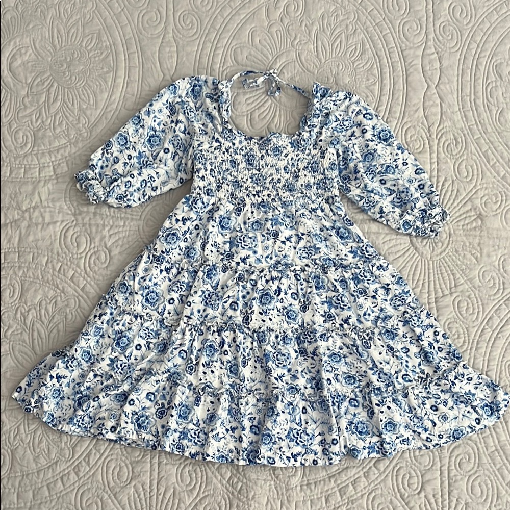 Crown & Ivy Blue and White Puff Sleeve Sundress